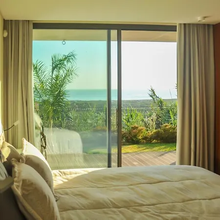 Luxury - Swimming Pool & Ocean View فيلة *