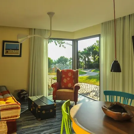 فيلة Luxury - Swimming Pool & Ocean View Trafaria